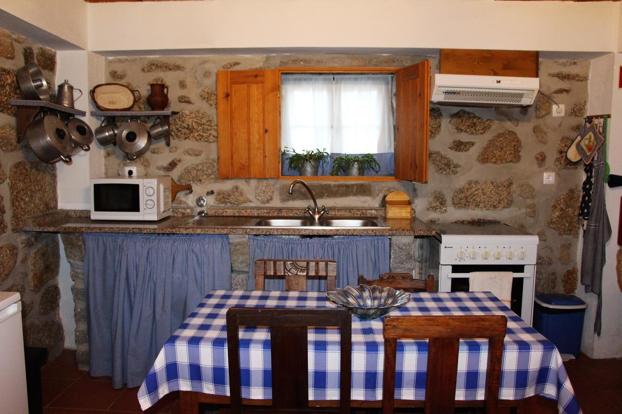 Casa D'Avo Maria Pension Seia Buitenkant foto